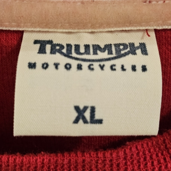 Triumph Motorcycles Sixty8 Short Sleeve Thermal Knit Shirt - Red - Size XL - Picture 7 of 12